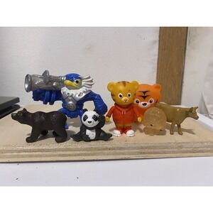 toy bundle lot mixed Animals